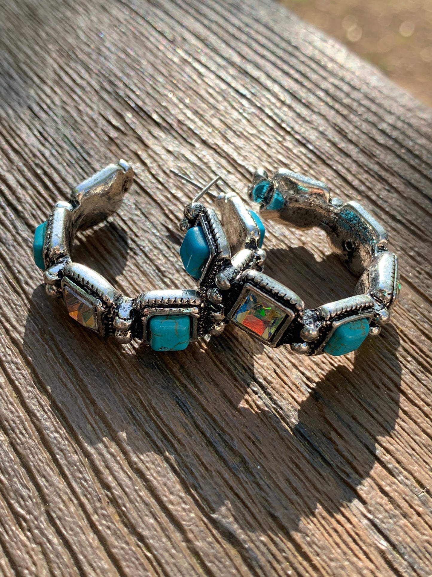 WESTERN GEOMETRIC TURQUOISE WITH RHINESTONE HOOP EARRING