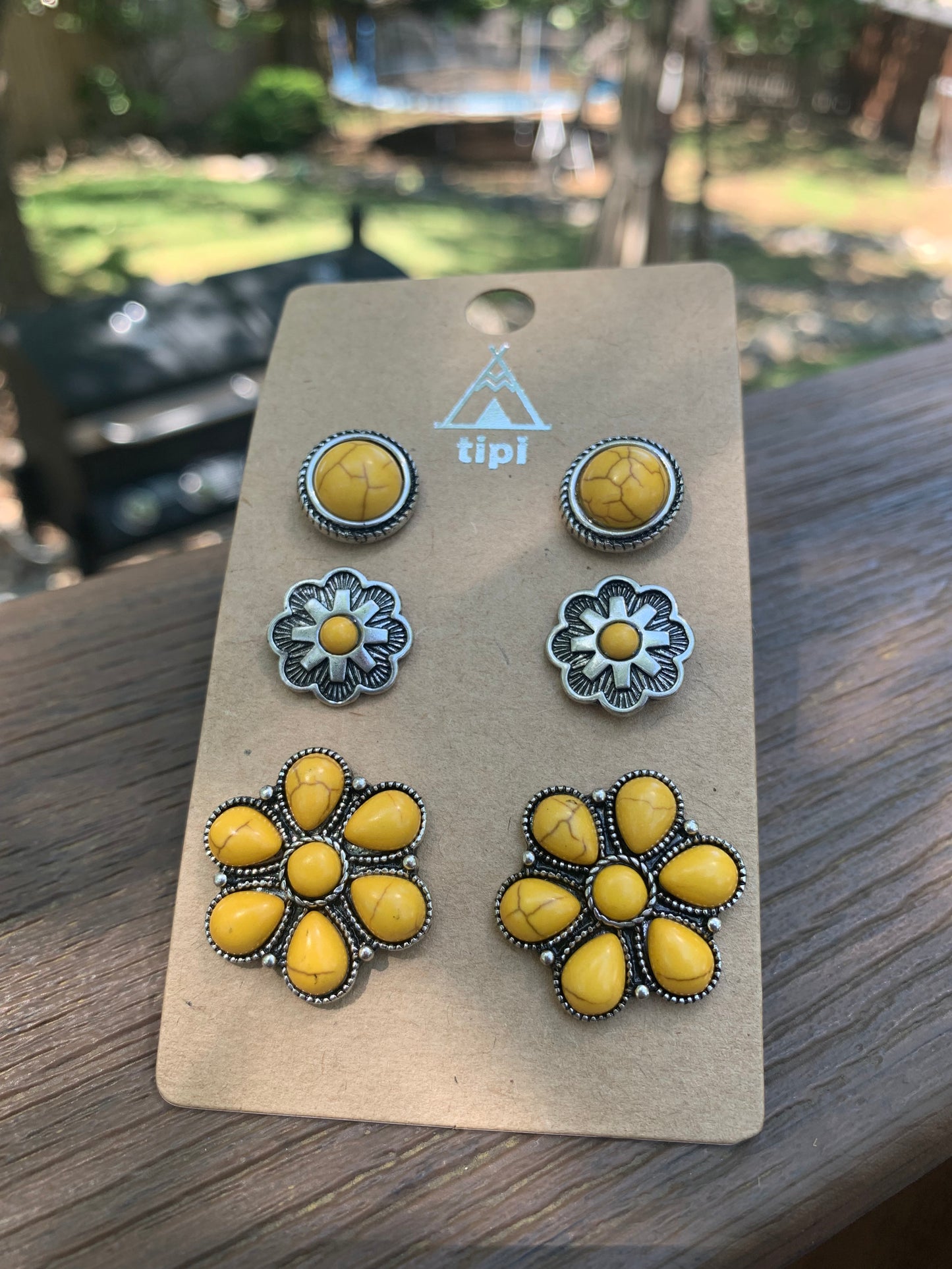 Western 3 Pair Turquoise Post Earring Set