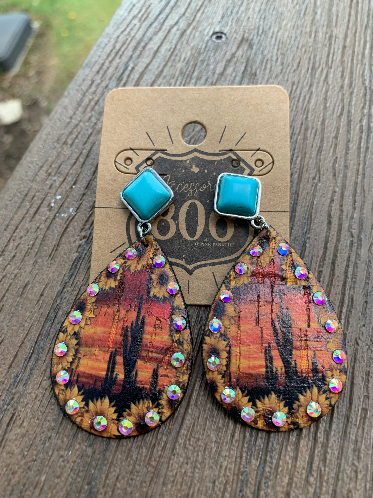 earrings (