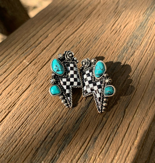 CHECKER PRINT LIGHTENING BOLT STUD EARRING