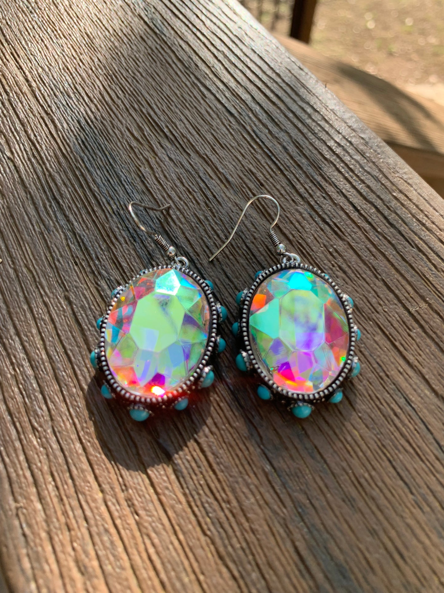 OVAL RHINESTONE WITH TURQUOISE STONE DANGLE EARRING